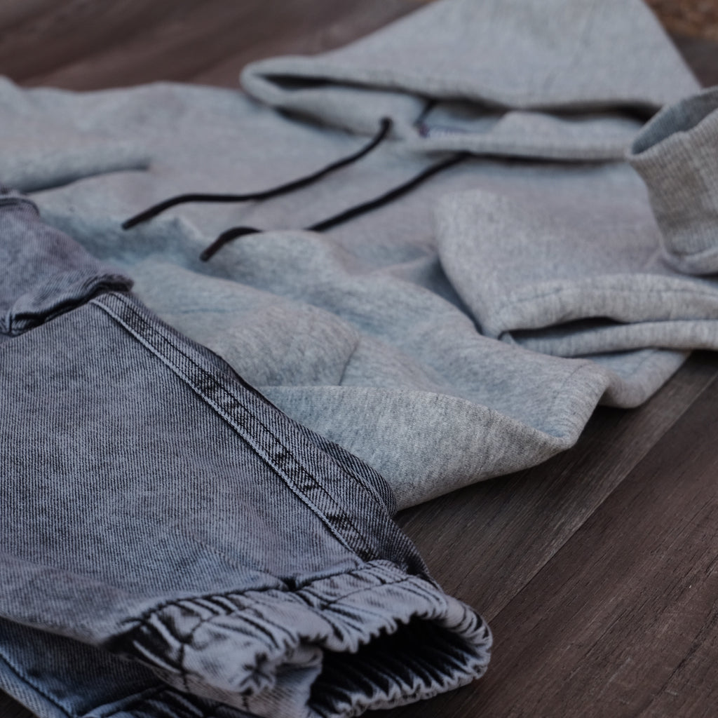 Ensemble Cargo Jeans Délavé Gris  + Capuche Cotton Gris Chine Clair