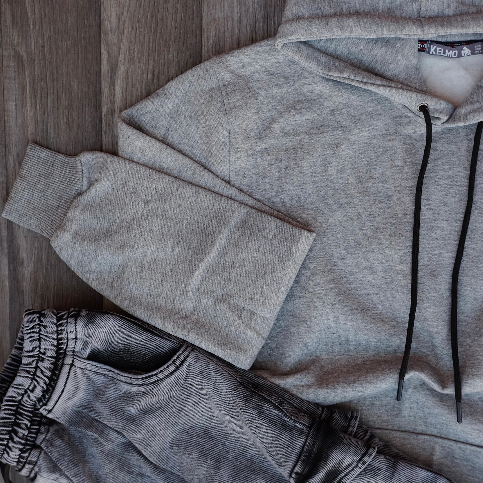 Ensemble Cargo Jeans Délavé Gris  + Capuche Cotton Gris Chine Clair