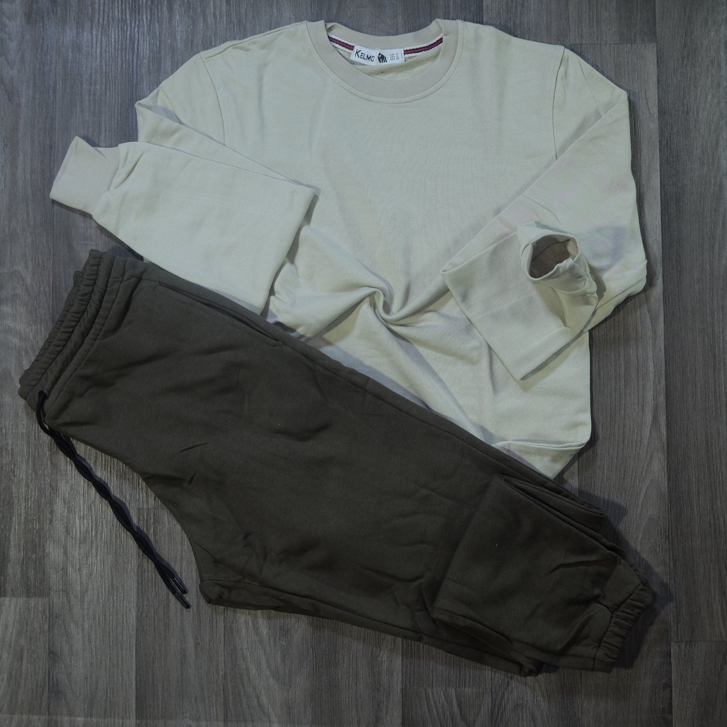 Ensemble Jogging  Kaki + Sweat Beige