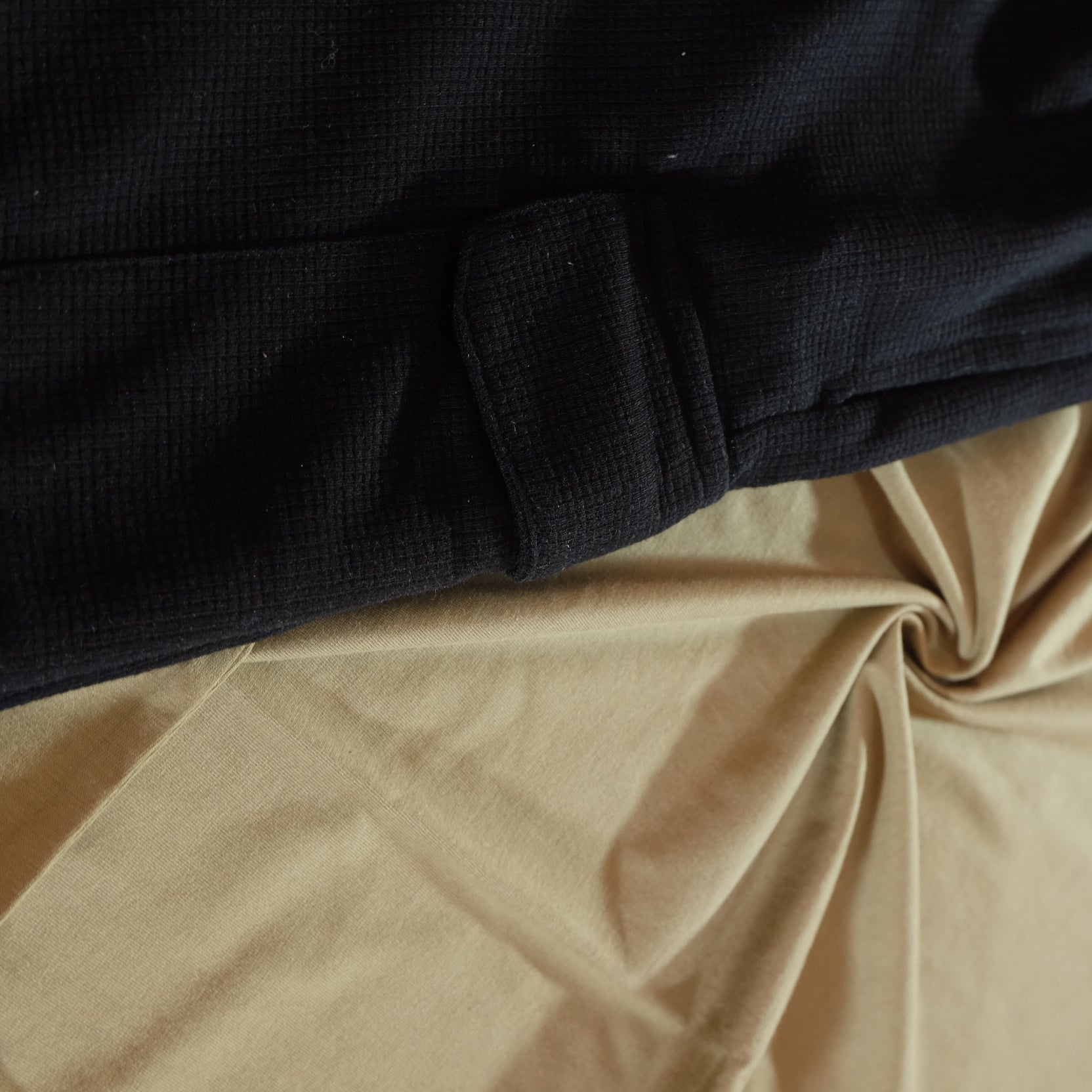 Pack Short Cargo Noir + T-Shirt Kaki Clair