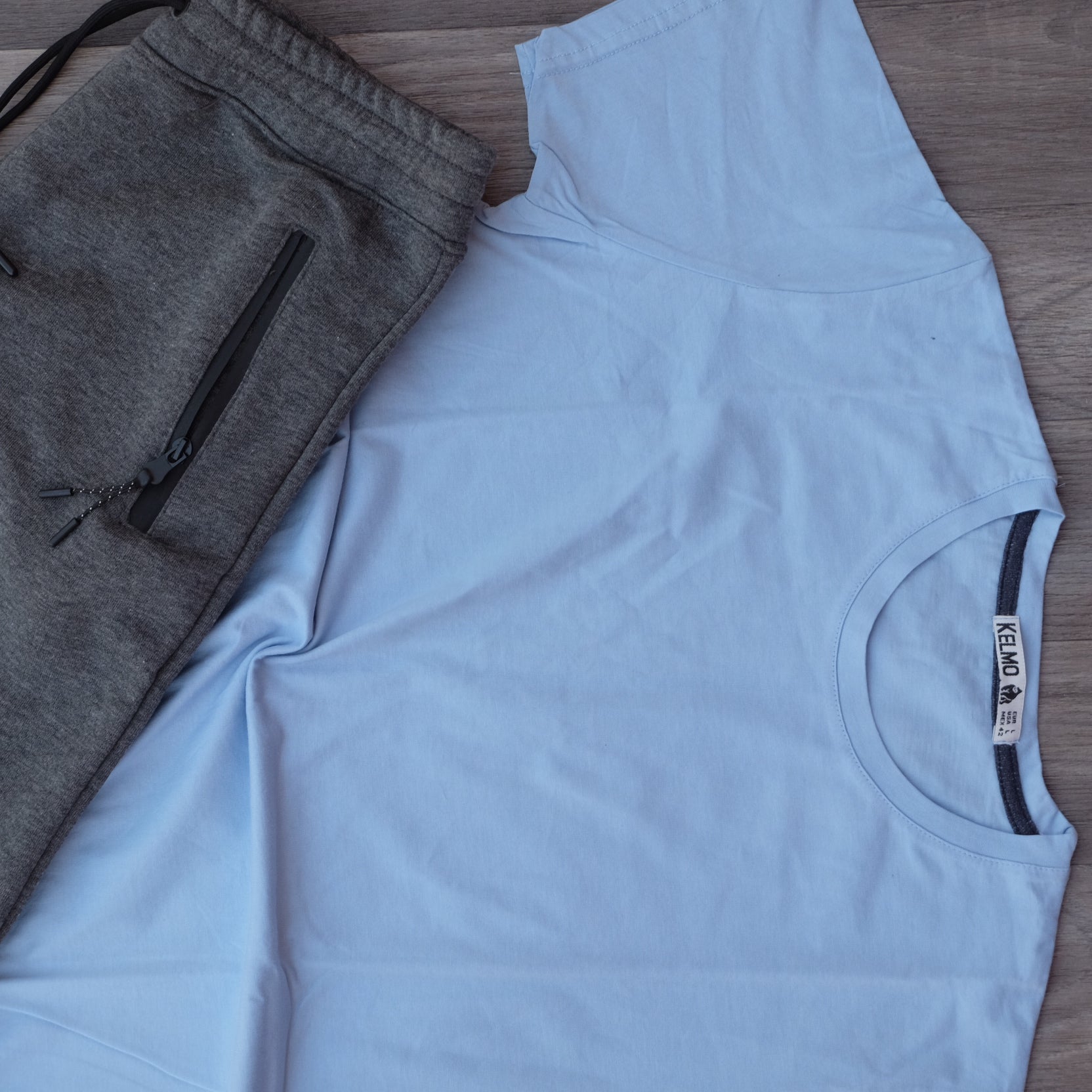 Pack Short Gris Chine Fonce + T-Shirt Bleu Ciel