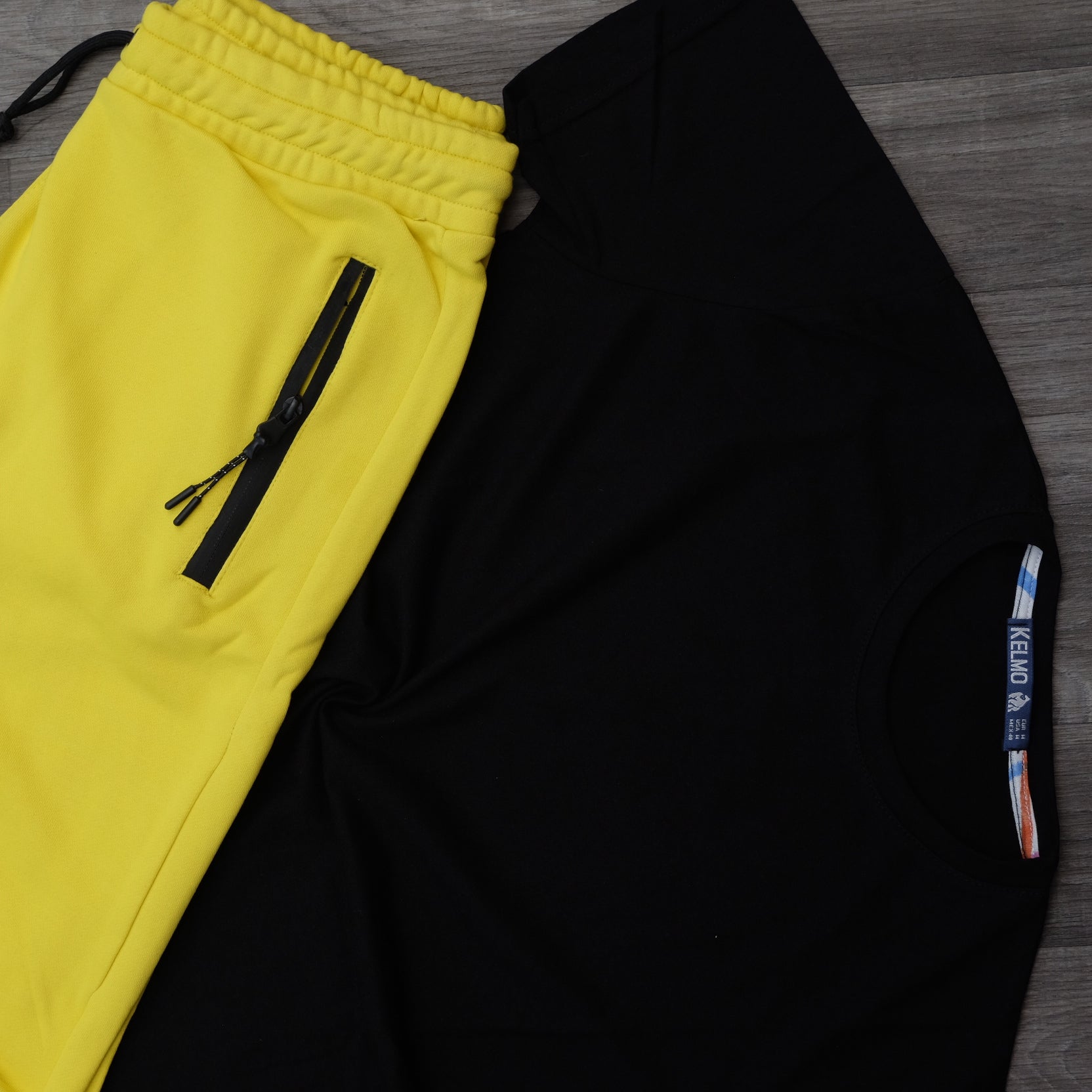 Pack Short Jaune Fluo + T-Shirt Noir