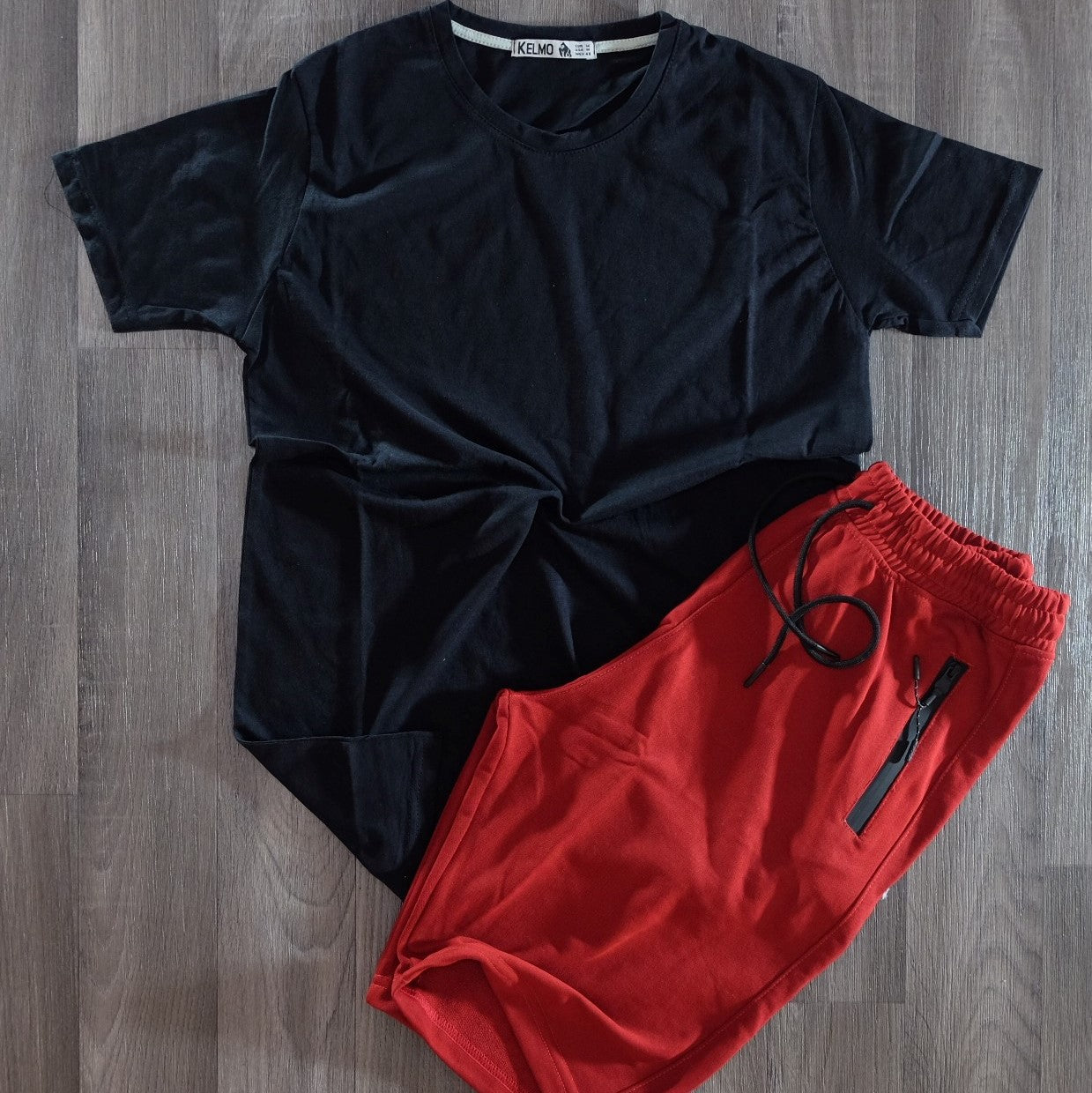 Pack Short Rouge + T-Shirt Noir